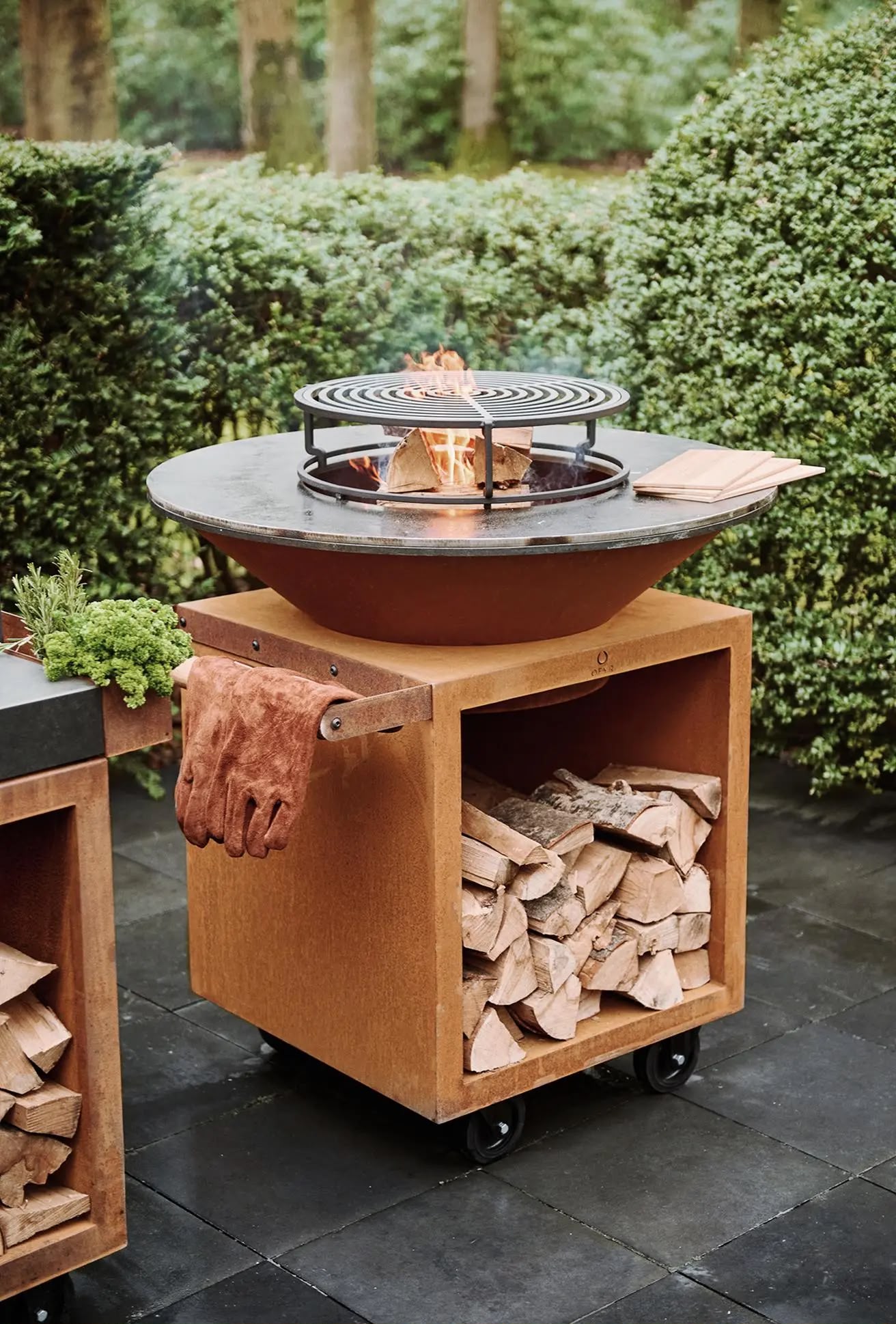 Kamado sur terrasse aménagée